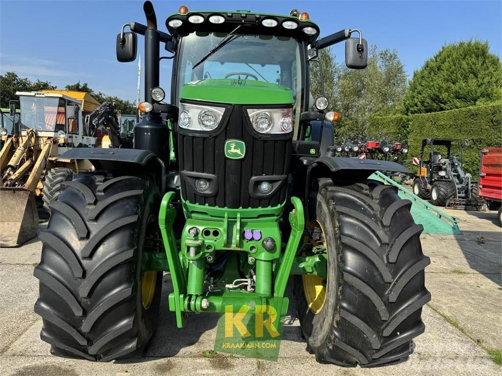 John Deere 6175R Traktoriai