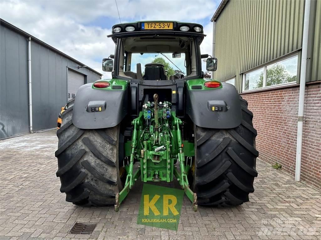 John Deere 6210R Traktoriai