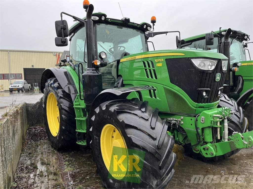 John Deere 6215R Traktoriai