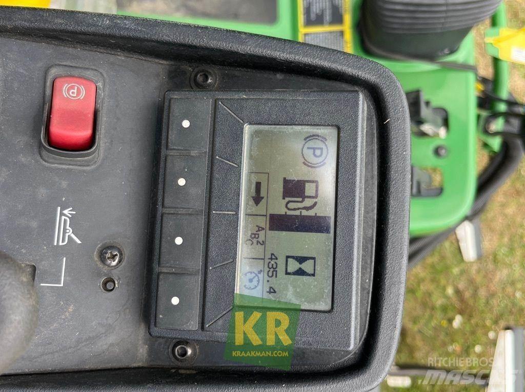 John Deere 6700A Golfo laukų šienapjovės