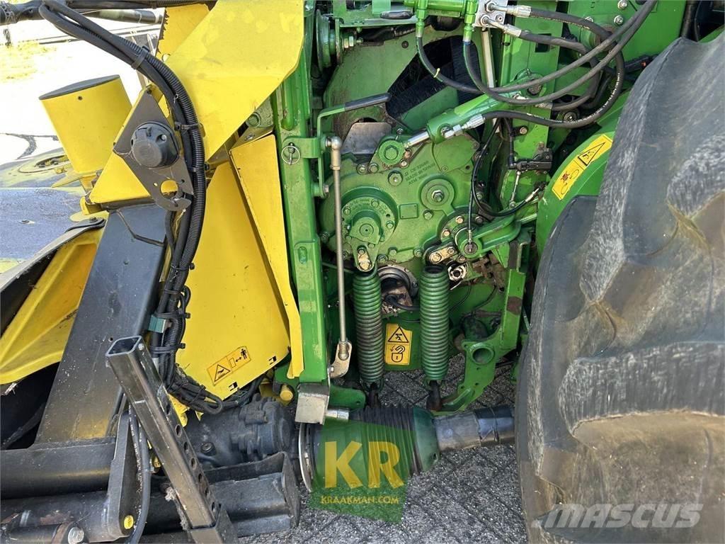 John Deere 8500 Pašarų kombainai
