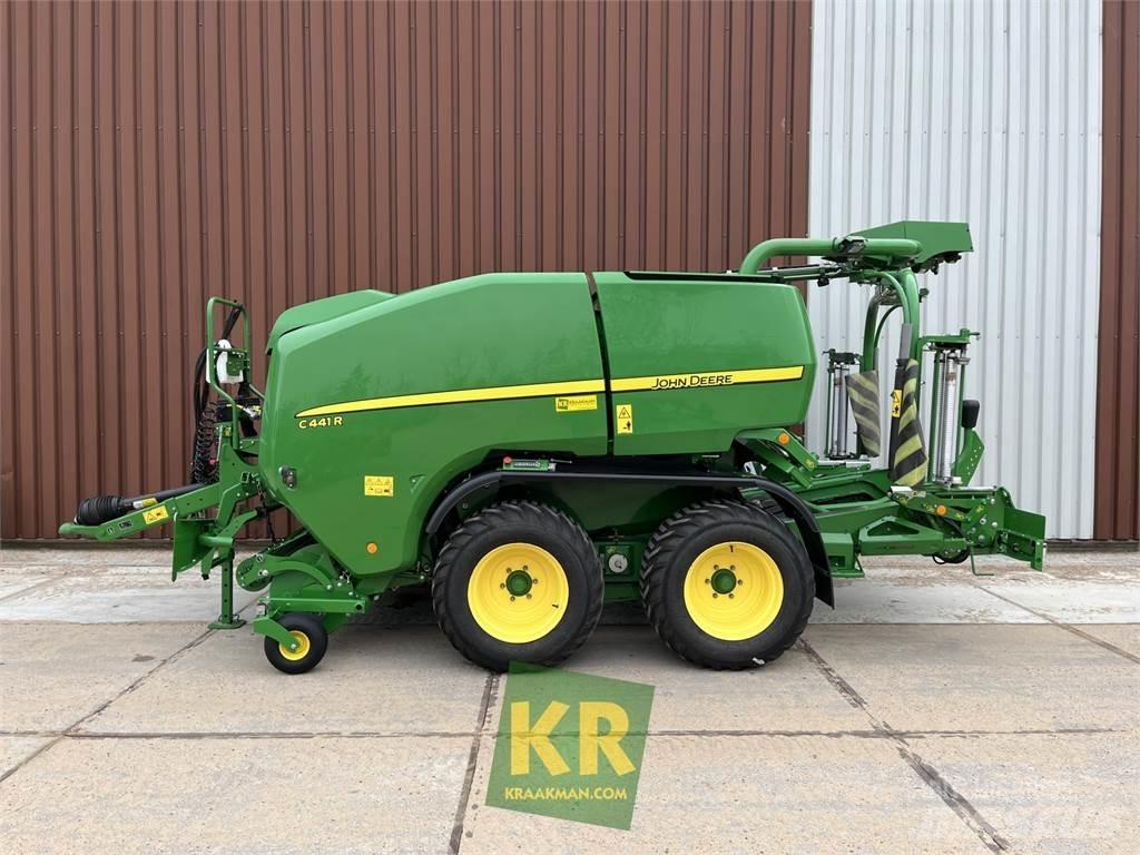 John Deere C441R Ritinių presai