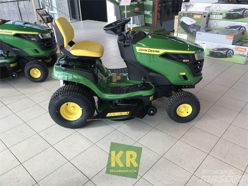 John Deere X127 Sodo traktoriukai-vejapjovės