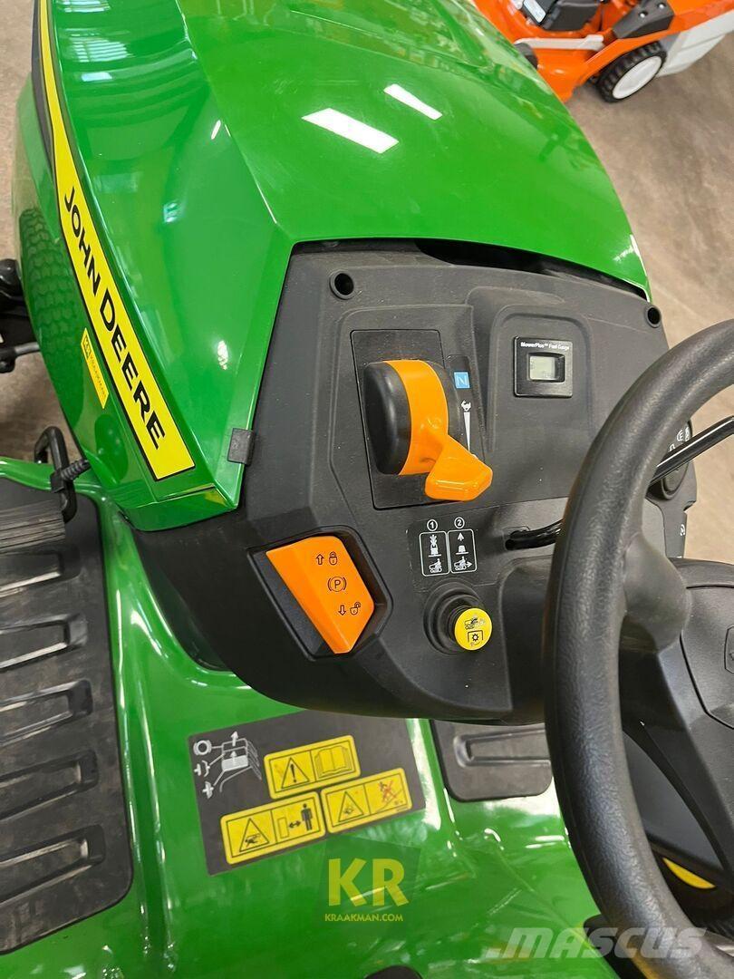 John Deere X127 Sodo traktoriukai-vejapjovės