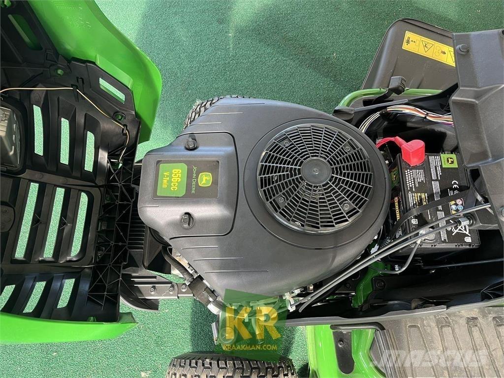 John Deere X127 Sodo traktoriukai-vejapjovės