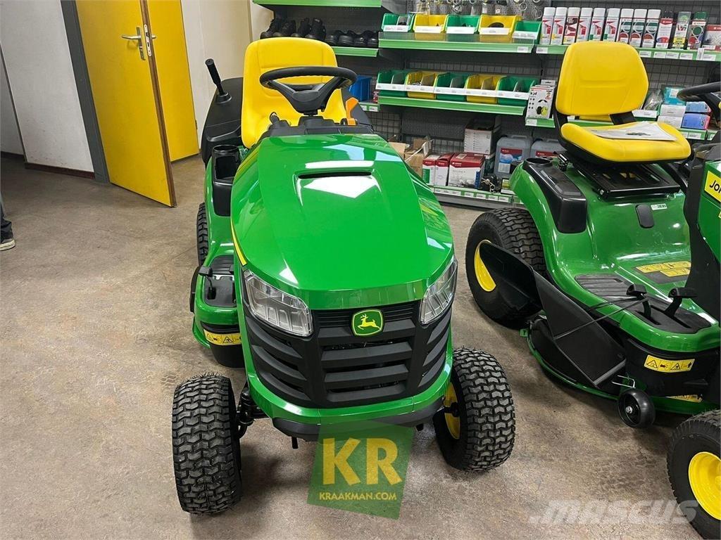 John Deere X147R Sodo traktoriukai-vejapjovės