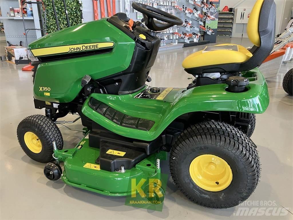 John Deere X350 Sodo traktoriukai-vejapjovės