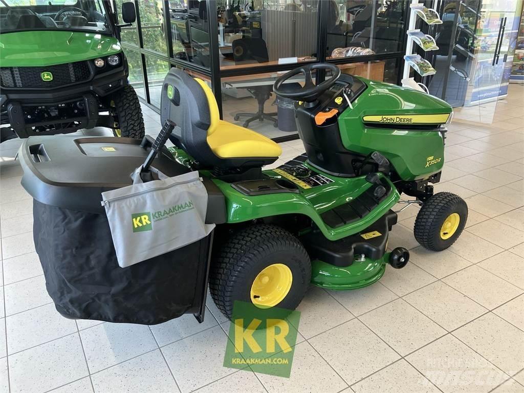 John Deere X350R Sodo traktoriukai-vejapjovės
