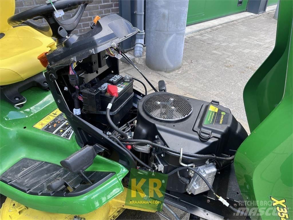John Deere X354 Sodo traktoriukai-vejapjovės