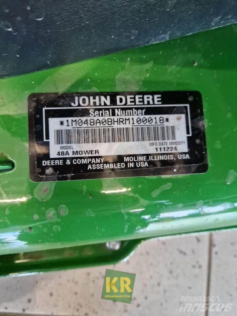 John Deere X370 Sodo traktoriukai-vejapjovės