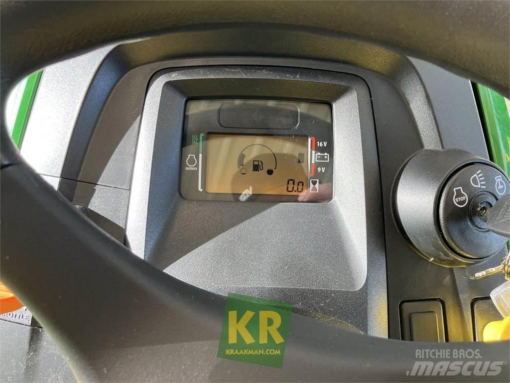 John Deere X590 Sodo traktoriukai-vejapjovės