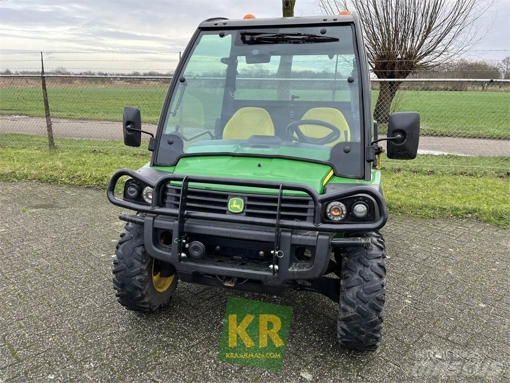 John Deere XUV855D Visureigiai