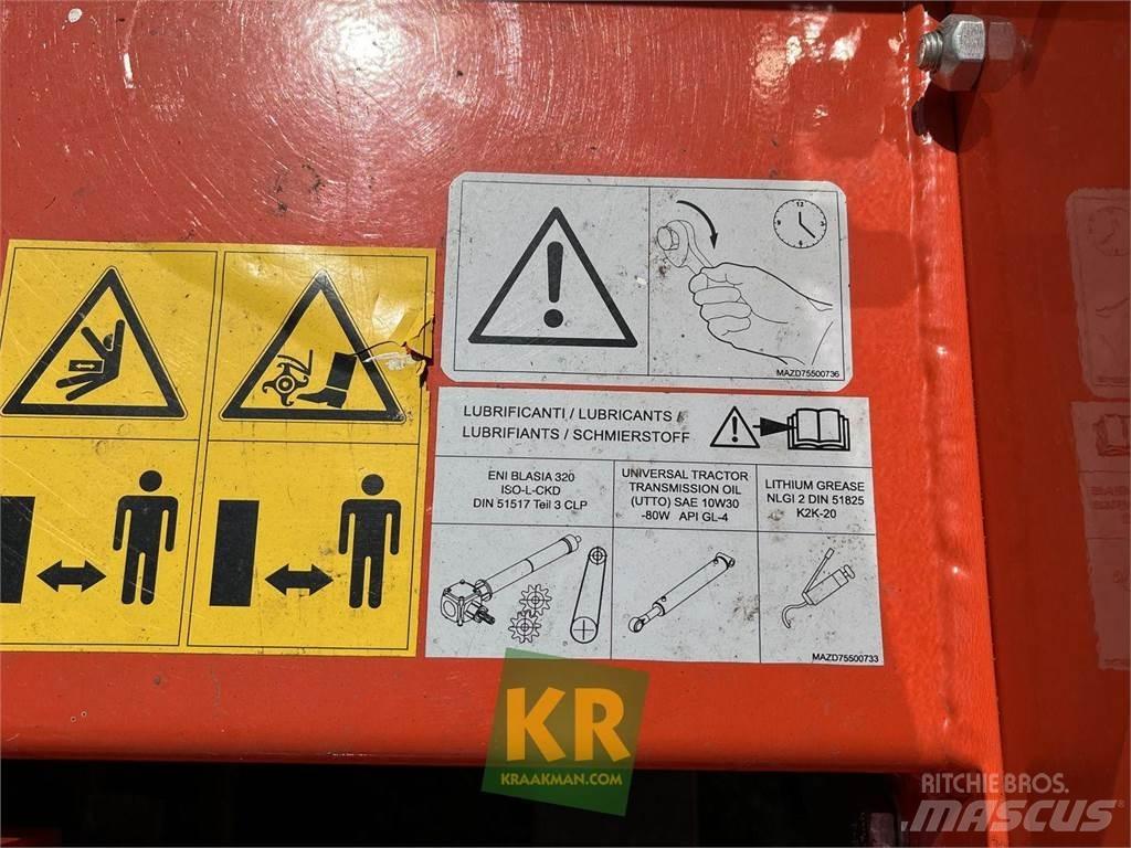 Kubota RTZ4512 Stiebų rėžtuvės