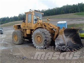 CAT 980B Naudoti ratiniai krautuvai