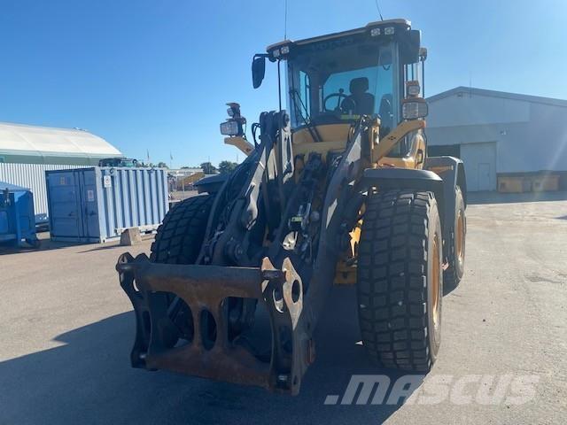 Volvo L60H Naudoti ratiniai krautuvai