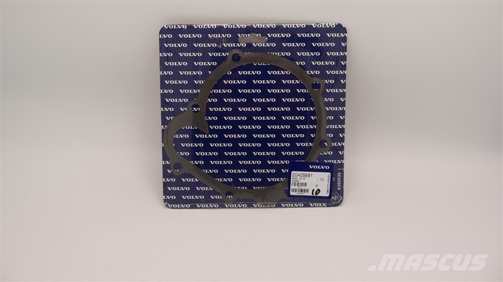 Volvo PACKNING Radiatoriai