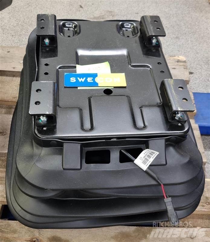 Volvo STOL Kabinos ir interjeras