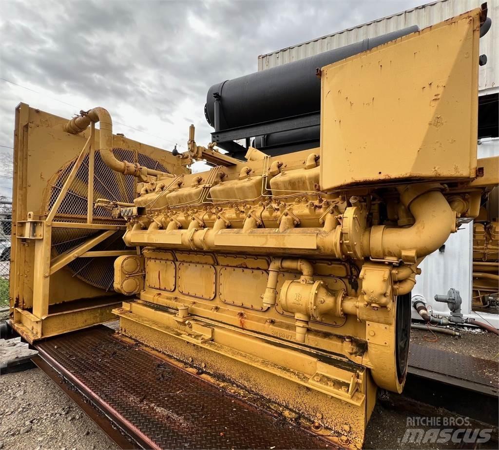 CAT D399 Varikliai