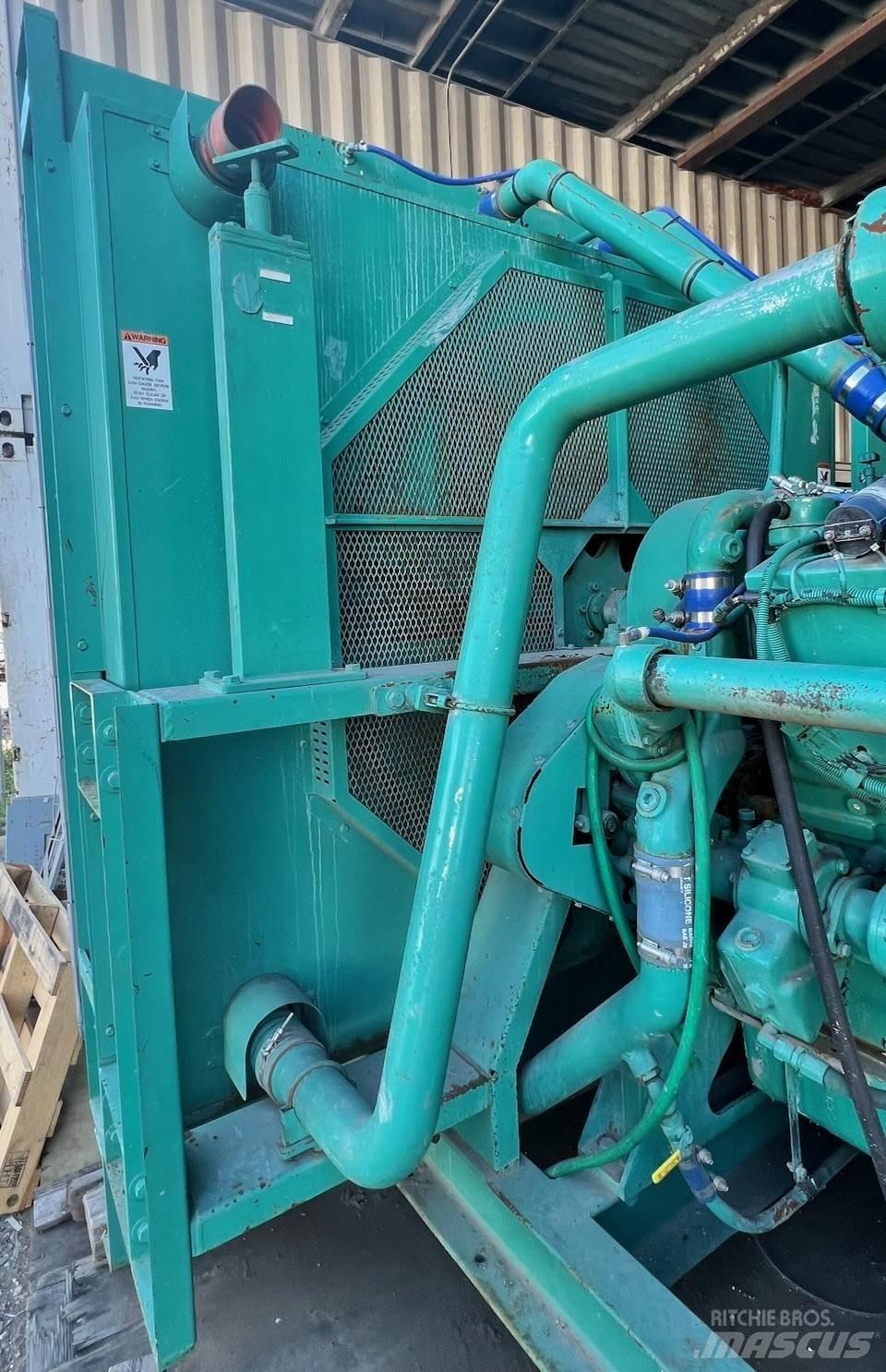 Cummins GTA28 Radiatoriai