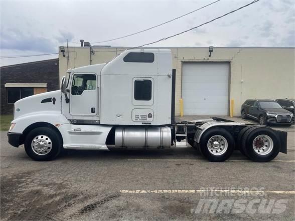 Kenworth T660 Naudoti vilkikai