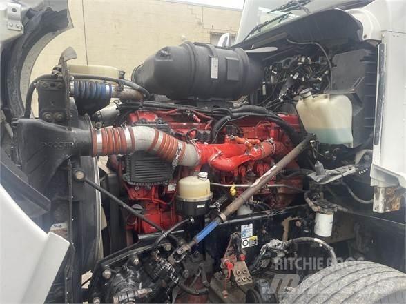 Kenworth T660 Naudoti vilkikai