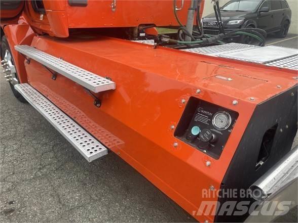 Kenworth T680 Naudoti vilkikai