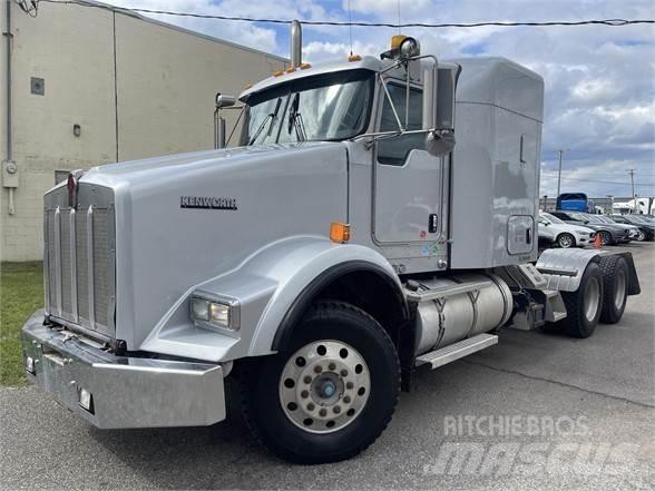 Kenworth T800 Naudoti vilkikai