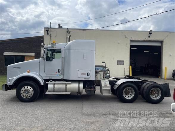 Kenworth T800 Naudoti vilkikai