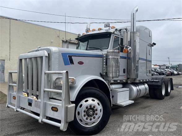 Peterbilt 388 Naudoti vilkikai