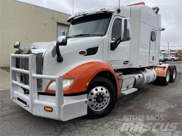 Peterbilt 579 Naudoti vilkikai
