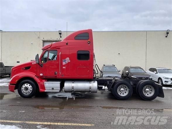 Peterbilt 587 Naudoti vilkikai