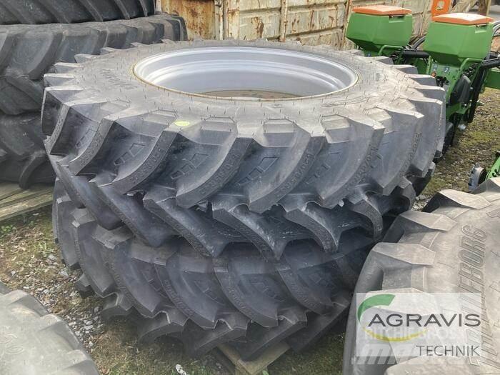  520/85R42 Padangos, ratai ir ratlankiai