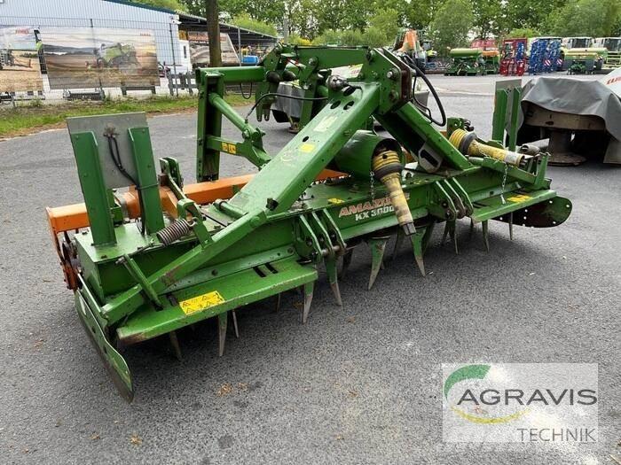 Amazone KX 3000 Varomosios akėčios ir žemės frezos