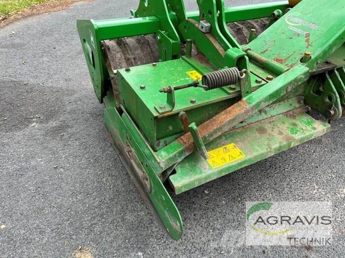 Amazone KX 3000 Varomosios akėčios ir žemės frezos