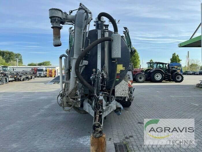 Briri VTTW 19300 Mėšlo barstytuvai