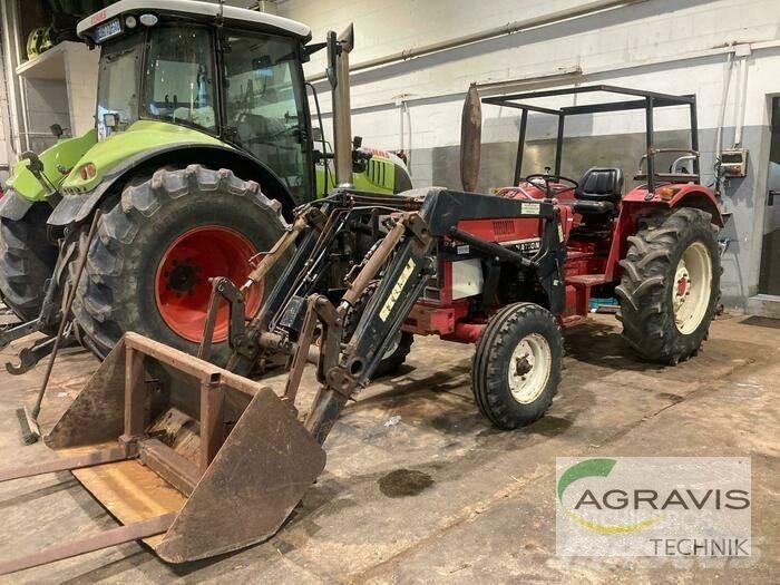 Case IH IHC 633 Traktoriai