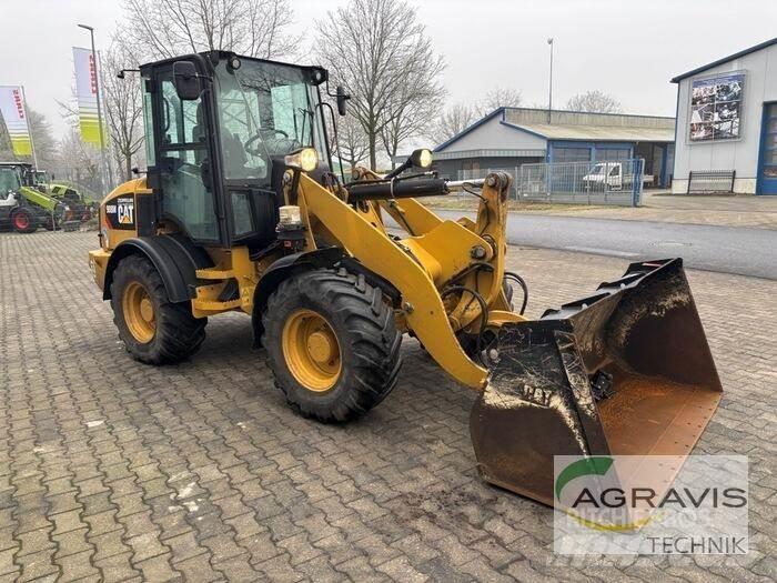 CAT 908 Naudoti ratiniai krautuvai