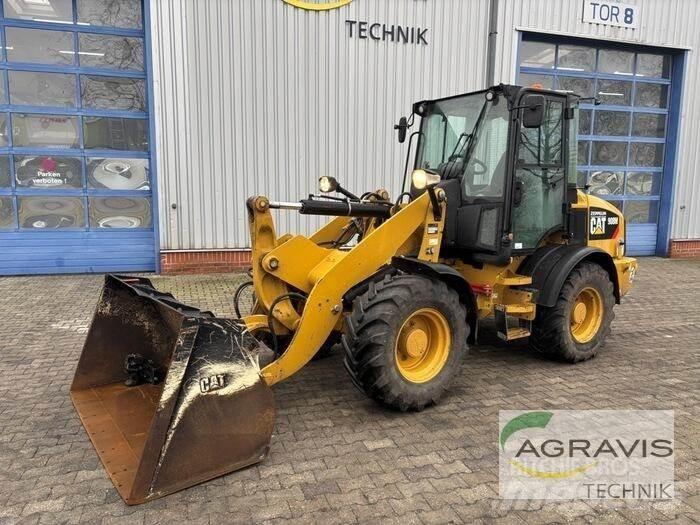 CAT 908 Naudoti ratiniai krautuvai