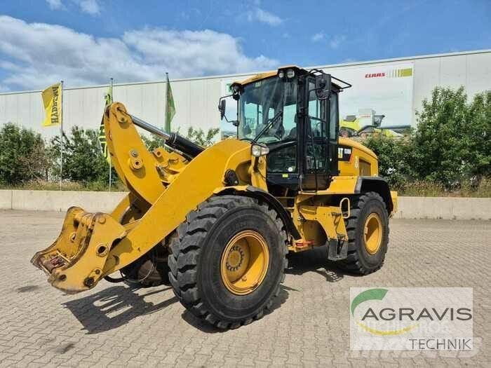 CAT 930 M Naudoti ratiniai krautuvai