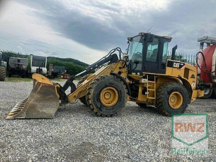 CAT 930H Naudoti ratiniai krautuvai