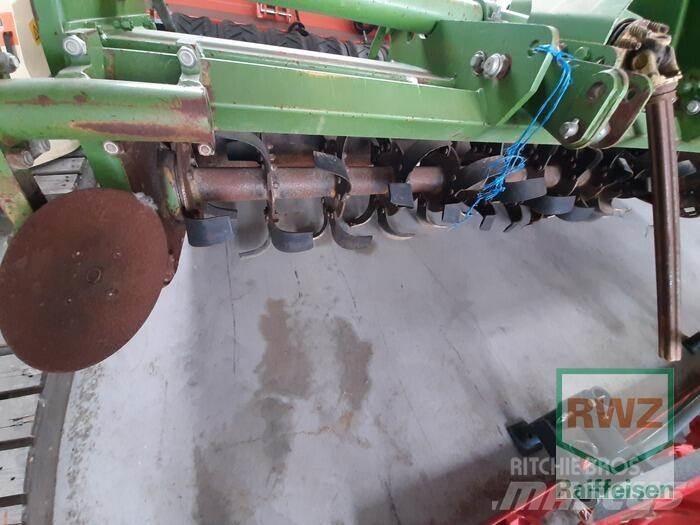 Celli Tiger Fräse 300 Varomosios akėčios ir žemės frezos