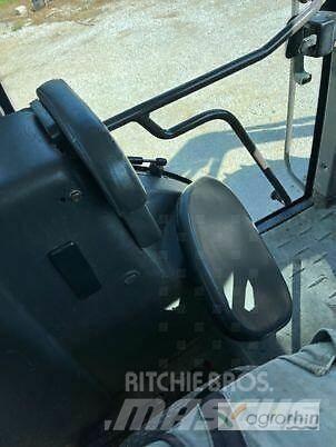 CLAAS ARES 557 ATZ Traktoriai