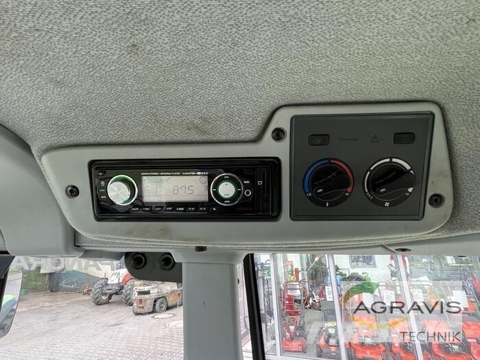 CLAAS ARION 420 Traktoriai