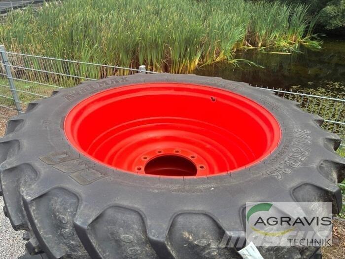 CLAAS ARION 640 CEBIS Traktoriai