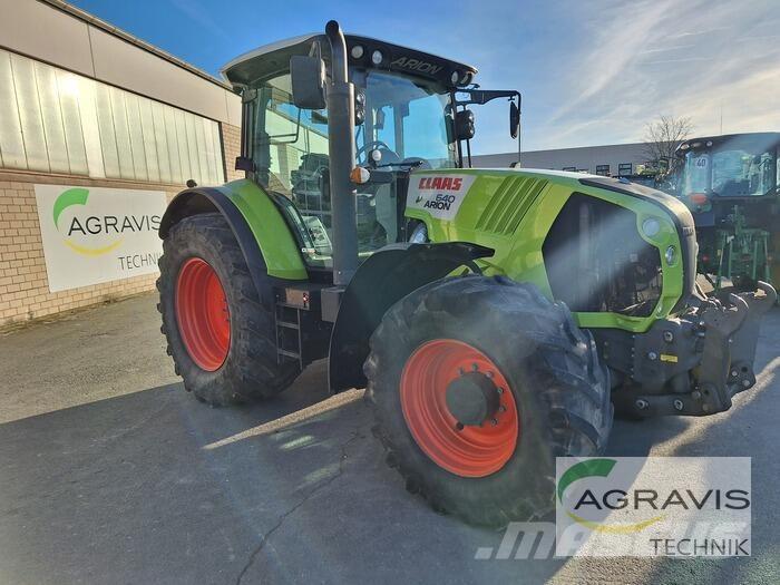 CLAAS ARION 640 CEBIS Traktoriai
