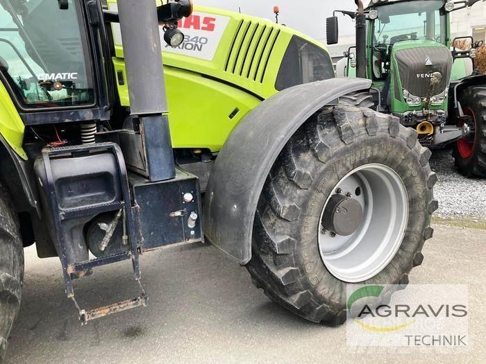 CLAAS AXION 840 CMATIC Traktoriai
