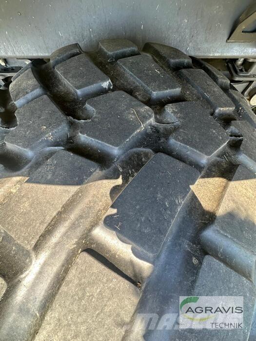 CLAAS CARGOS 8500 Savikrovės priekabos