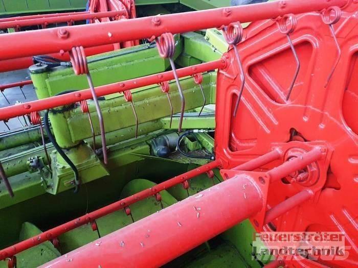 CLAAS LEXION 440 AC Derliaus nuėmimo kombainai