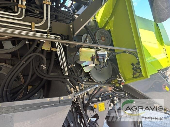 CLAAS LEXION 530 Derliaus nuėmimo kombainai