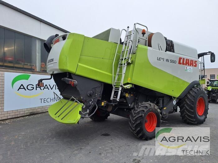 CLAAS LEXION 550 Derliaus nuėmimo kombainai